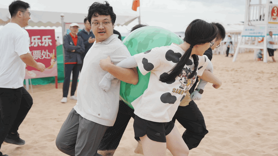 横行霸道.GIF